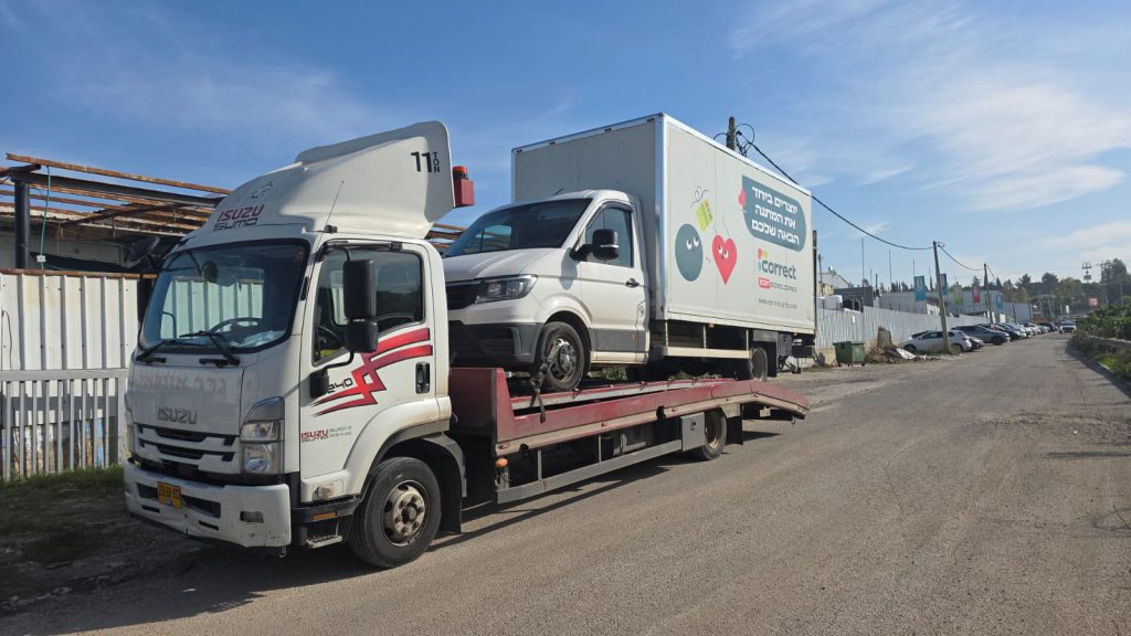 גרר אזולאי | שירותי גרירה וחילוץ 24/7 במרכז | חילוץ שטח ורכב כבד